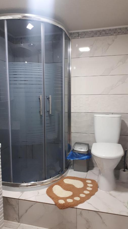 Окремі Номери В Гостьовому Будинку Типу Guest House Kropivnickij Kültér fotó