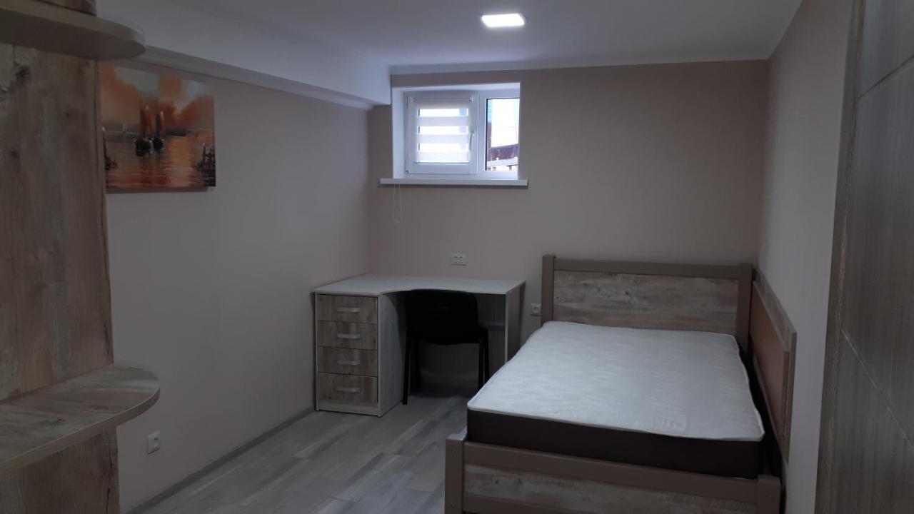 Окремі Номери В Гостьовому Будинку Типу Guest House Kropivnickij Kültér fotó