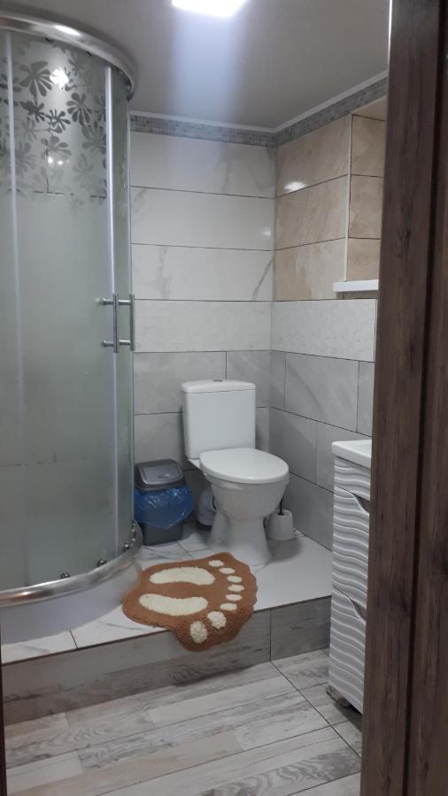 Окремі Номери В Гостьовому Будинку Типу Guest House Kropivnickij Kültér fotó
